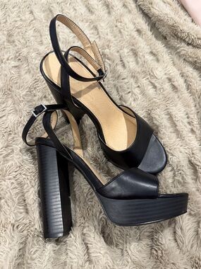 Olivia Jaymes Platform Heels